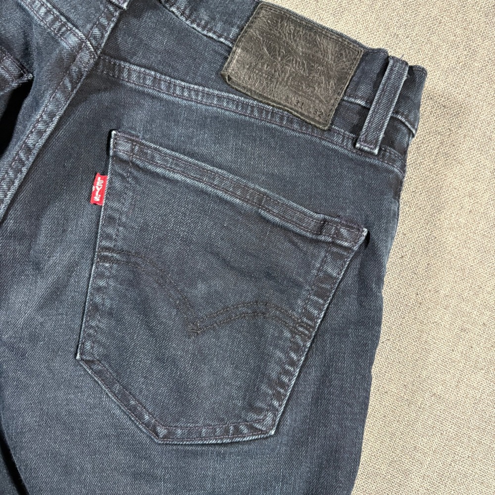 Levi's Premium 511 Jeans Mens 31x32 Black Slim Fit Dark Wash Faded‎ Denim